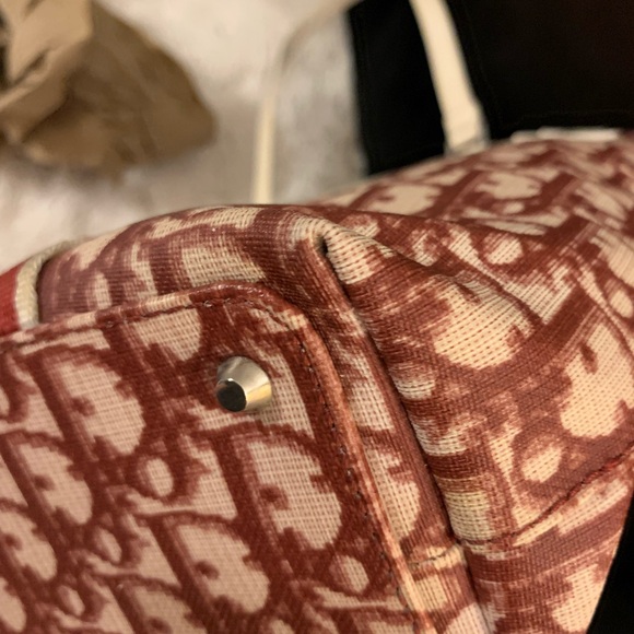 Dior tote 11.5”x 15”x 4” beautiful vintage, white and red coated canvas. - Picture 10 of 16